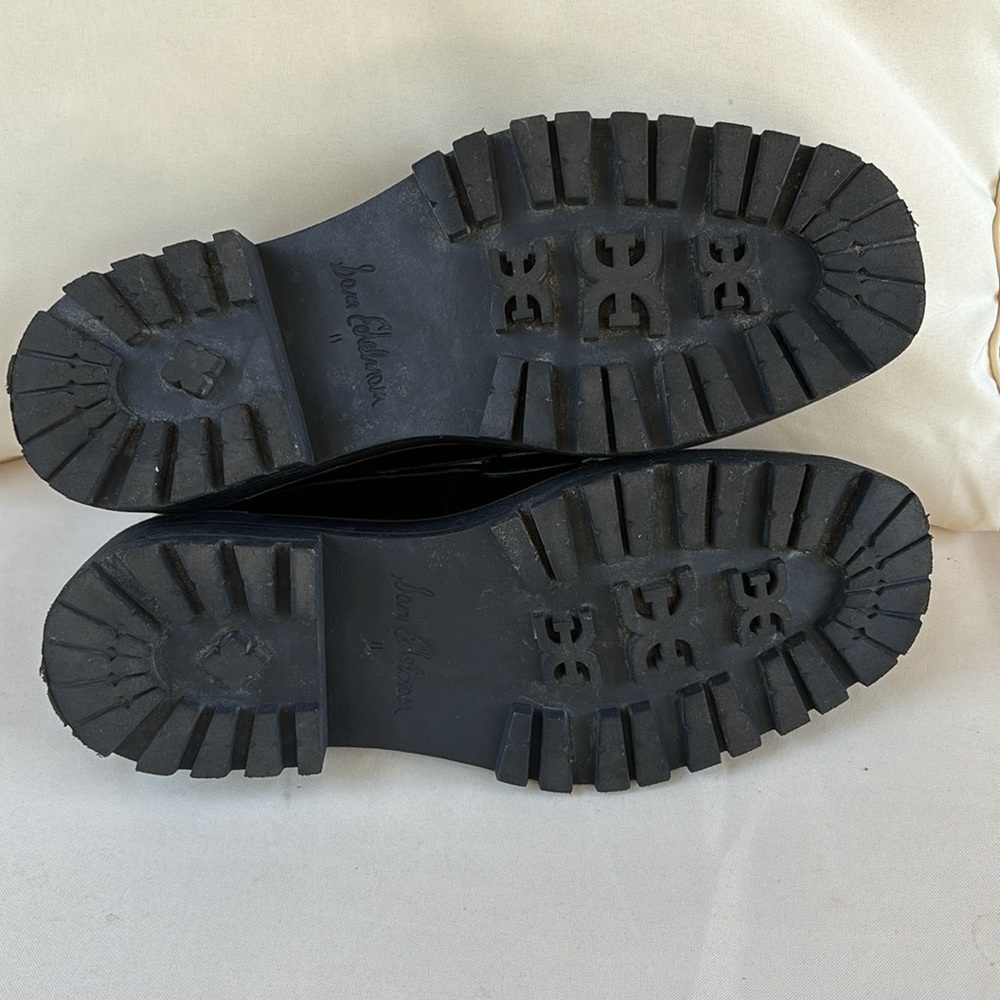 Sam Edelman Black Loafers with Gold Accent - Picture 10 of 11